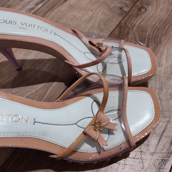 Authentic Louis Vuitton Clear Heels - Picture 13 of 14
